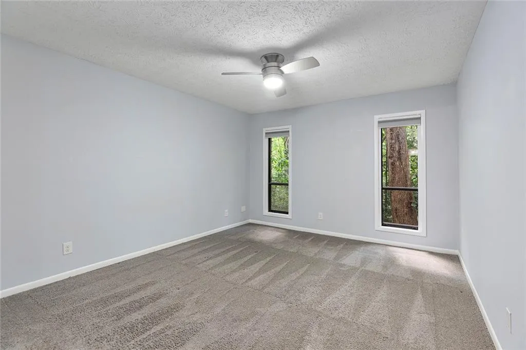 5141 Roswell Road Unit 1, Atlanta, Georgia 30342, 2 Bedrooms Bedrooms, ,1 BathroomBathrooms,Residential,Sold,5141 Roswell Road Unit 1,7434089