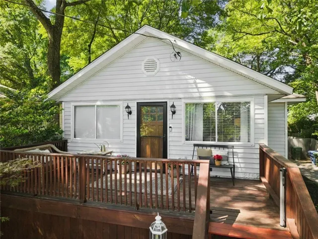 2152 Forrest Place Nw, Atlanta, Georgia 30318