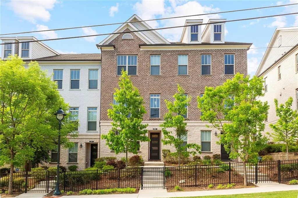 255 Franklin Road, Atlanta, Georgia 30342, 3 Bedrooms Bedrooms, ,3 BathroomsBathrooms,Residential,Sold,255 Franklin Road,7208281