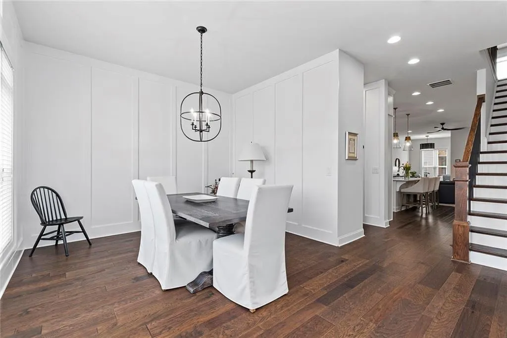 255 Franklin Road, Atlanta, Georgia 30342, 3 Bedrooms Bedrooms, ,3 BathroomsBathrooms,Residential,Sold,255 Franklin Road,7208281