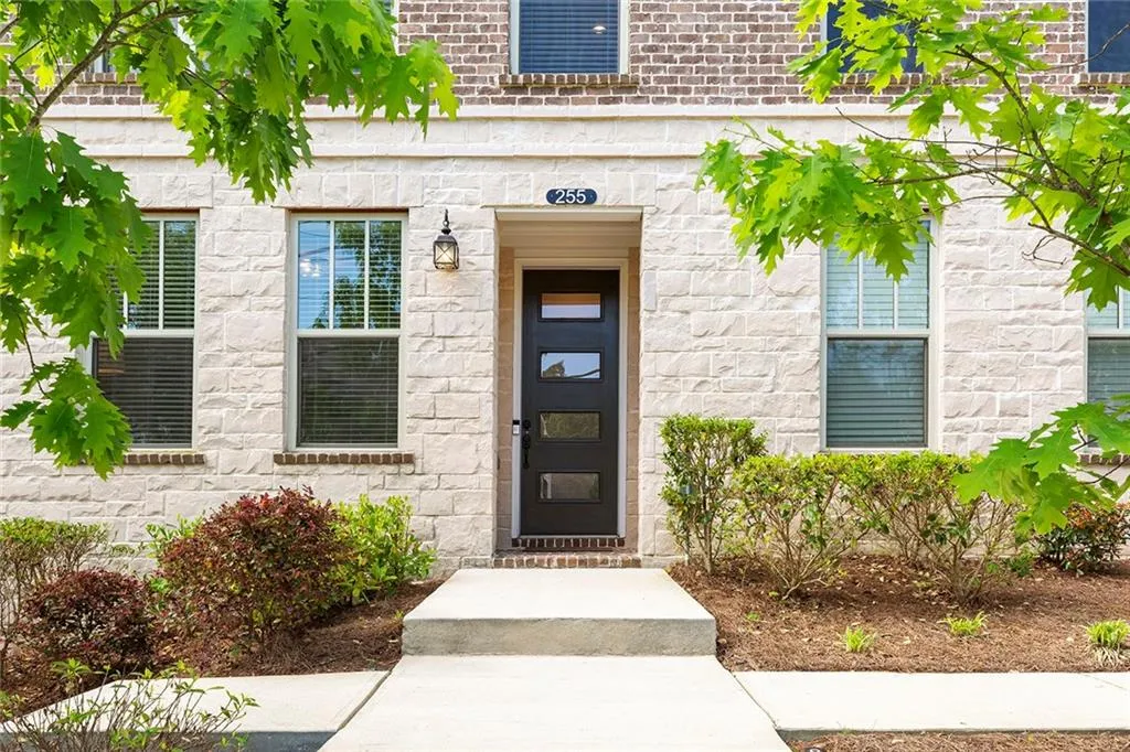 255 Franklin Road, Atlanta, Georgia 30342, 3 Bedrooms Bedrooms, ,3 BathroomsBathrooms,Residential,Sold,255 Franklin Road,7208281