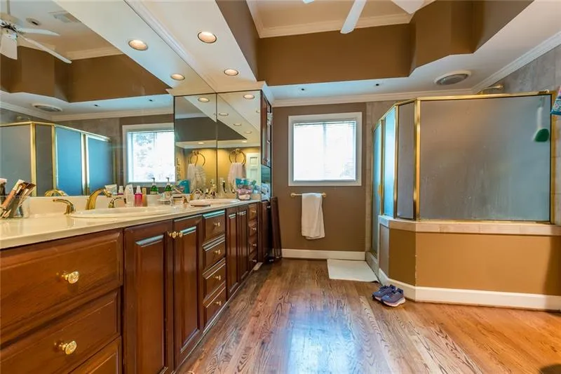 120 River North Drive, Sandy Springs, Georgia 30328, 6 Bedrooms Bedrooms, ,4 BathroomsBathrooms,Residential,Sold,120 River North Drive,6591108