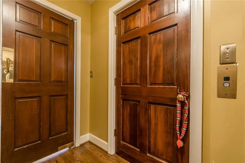 120 River North Drive, Sandy Springs, Georgia 30328, 6 Bedrooms Bedrooms, ,4 BathroomsBathrooms,Residential,Sold,120 River North Drive,6591108