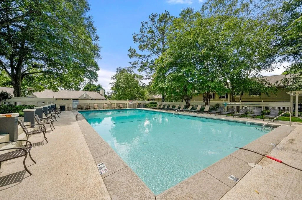 6900 Roswell Road Road Unit G3, Atlanta, Georgia 30328, 3 Bedrooms Bedrooms, ,2 BathroomsBathrooms,Residential,Sold,6900 Roswell Road Road Unit G3,7099372