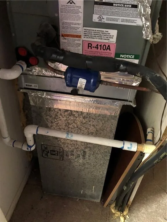 5660 Kingsport Drive Unit 6, Atlanta, Georgia 30342, 2 Bedrooms Bedrooms, ,1 BathroomBathrooms,Residential,Sold,5660 Kingsport Drive Unit 6,6528164