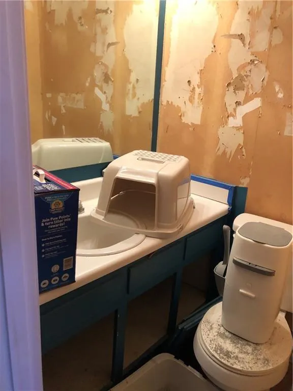 5660 Kingsport Drive Unit 6, Atlanta, Georgia 30342, 2 Bedrooms Bedrooms, ,1 BathroomBathrooms,Residential,Sold,5660 Kingsport Drive Unit 6,6528164