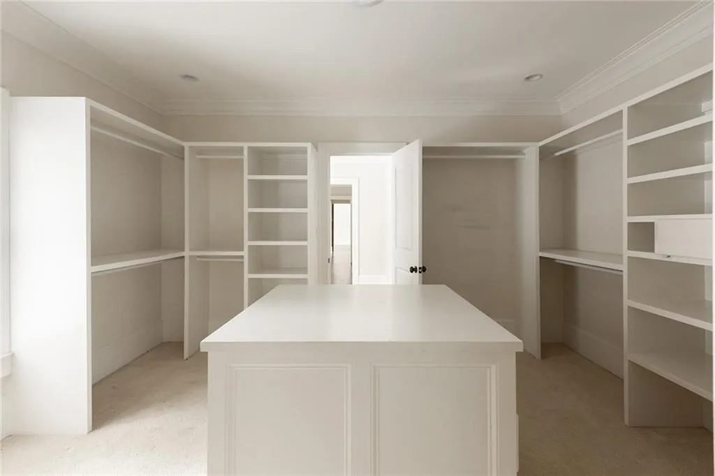 790 Brook Park Place, Atlanta, Georgia 30342, 6 Bedrooms Bedrooms, ,7 BathroomsBathrooms,Residential,Sold,790 Brook Park Place,6959293
