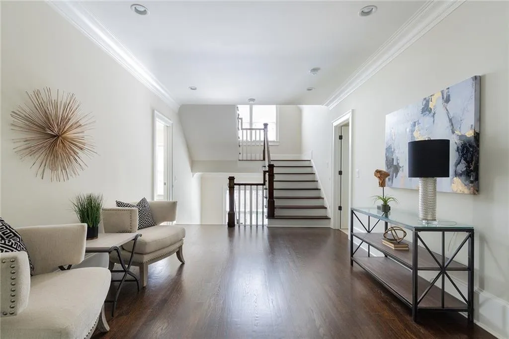 790 Brook Park Place, Atlanta, Georgia 30342, 6 Bedrooms Bedrooms, ,7 BathroomsBathrooms,Residential,Sold,790 Brook Park Place,6959293