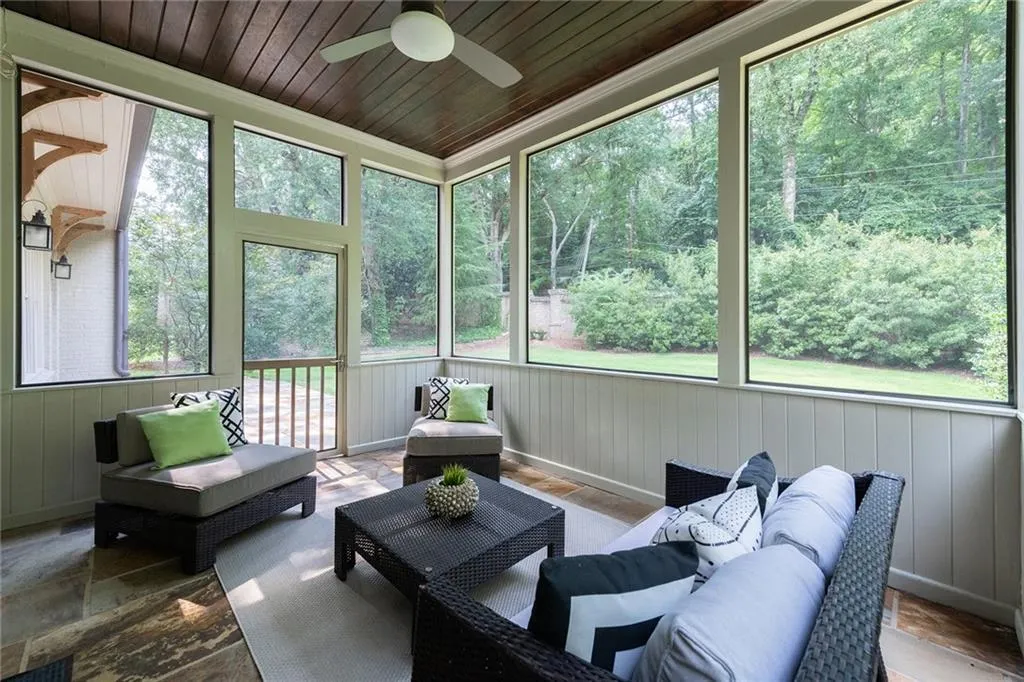 790 Brook Park Place, Atlanta, Georgia 30342, 6 Bedrooms Bedrooms, ,7 BathroomsBathrooms,Residential,Sold,790 Brook Park Place,6959293