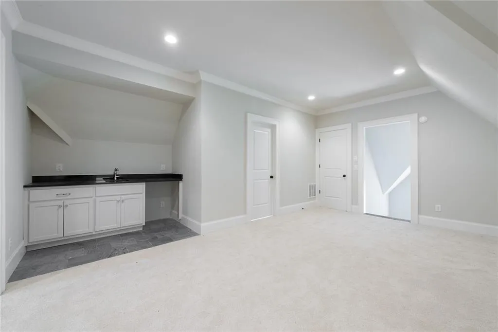 790 Brook Park Place, Atlanta, Georgia 30342, 6 Bedrooms Bedrooms, ,7 BathroomsBathrooms,Residential,Sold,790 Brook Park Place,6959293
