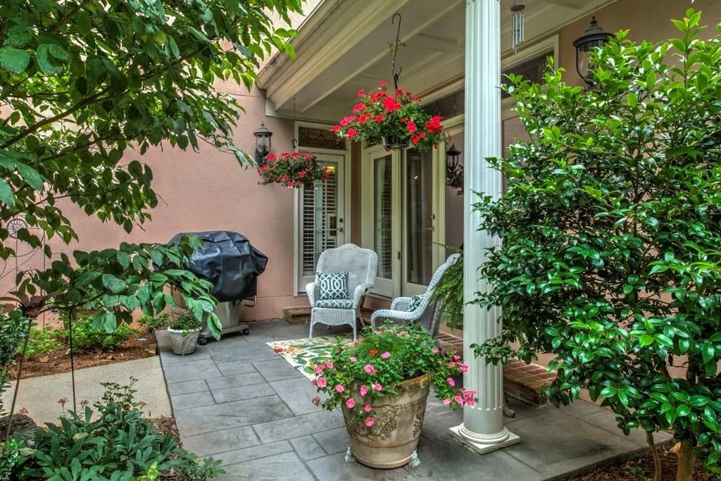 125 Sentinae Close, Sandy Springs, Georgia 30350, 5 Bedrooms Bedrooms, ,6 BathroomsBathrooms,Residential,Sold,125 Sentinae Close,6510263