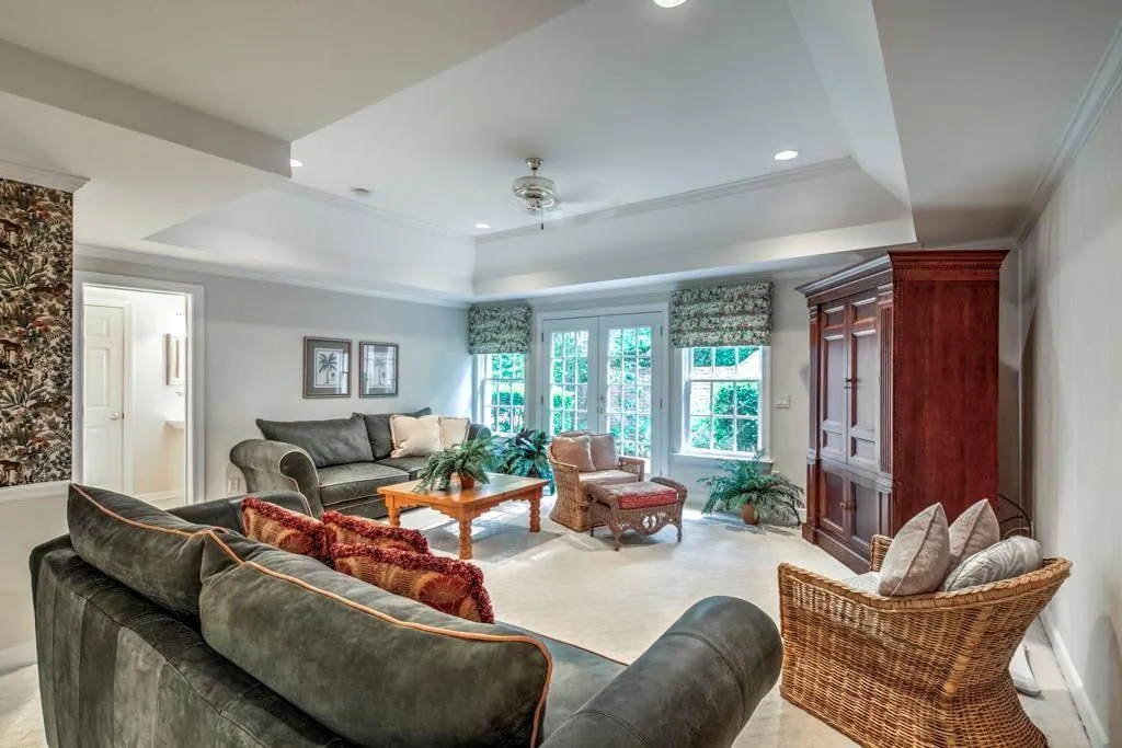 125 Sentinae Close, Sandy Springs, Georgia 30350, 5 Bedrooms Bedrooms, ,6 BathroomsBathrooms,Residential,Sold,125 Sentinae Close,6510263
