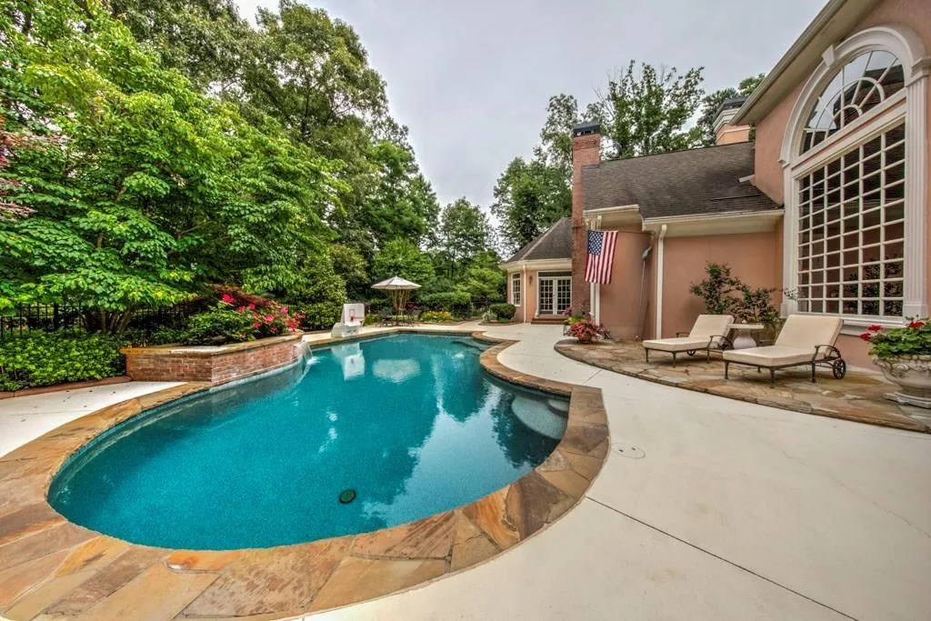 125 Sentinae Close, Sandy Springs, Georgia 30350, 5 Bedrooms Bedrooms, ,6 BathroomsBathrooms,Residential,Sold,125 Sentinae Close,6510263