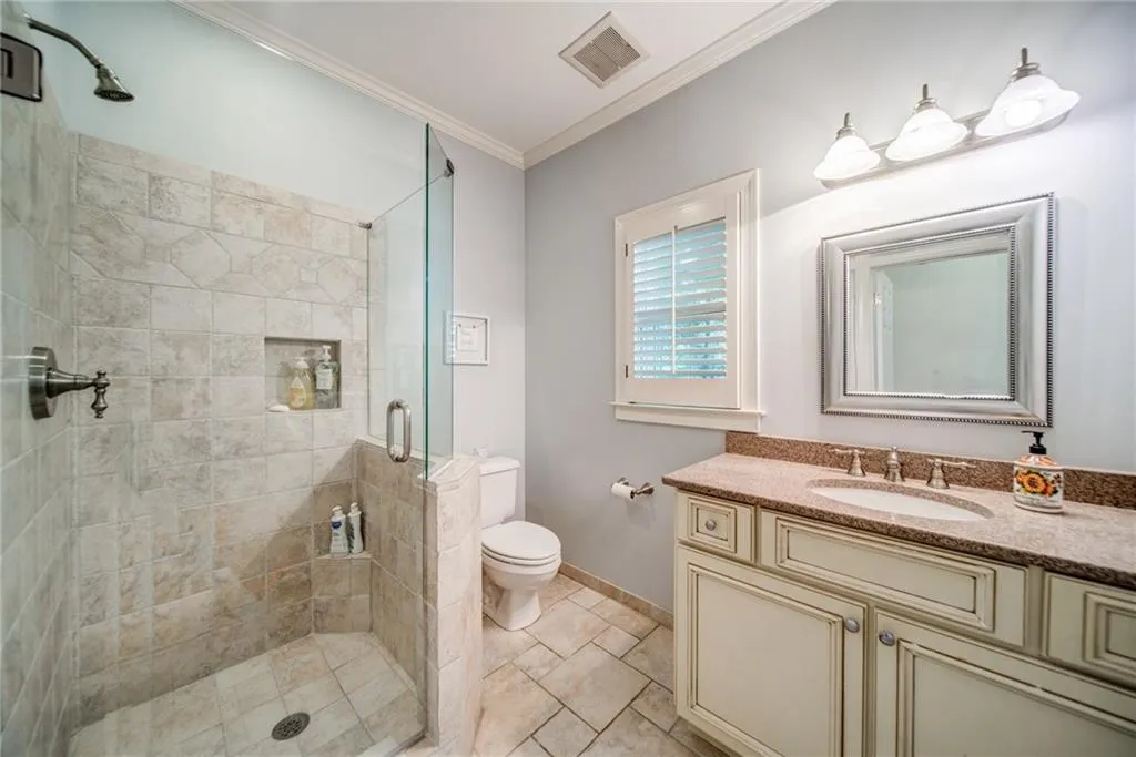 5345 S Trimble Road, Atlanta, Georgia 30342, 4 Bedrooms Bedrooms, ,3 BathroomsBathrooms,Residential,Sold,5345 S Trimble Road,7121534