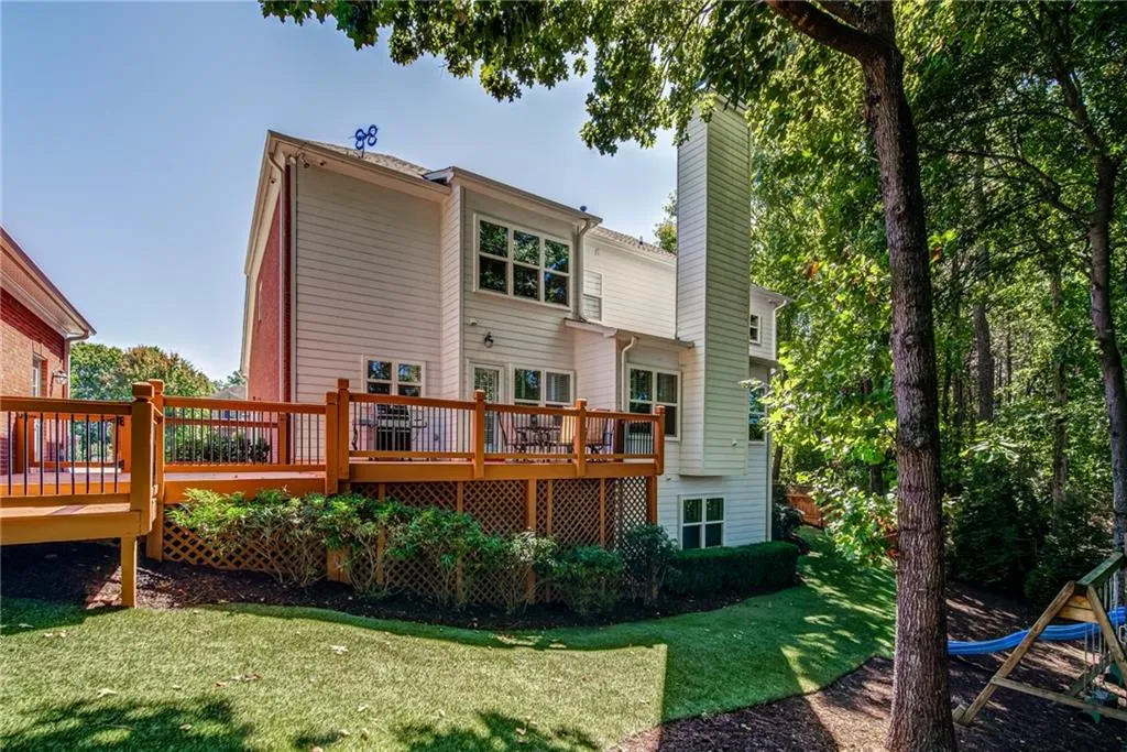 5345 S Trimble Road, Atlanta, Georgia 30342, 4 Bedrooms Bedrooms, ,3 BathroomsBathrooms,Residential,Sold,5345 S Trimble Road,7121534