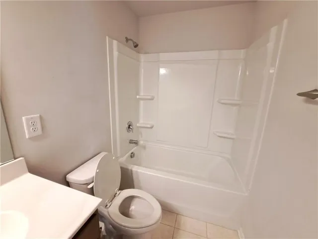 1170