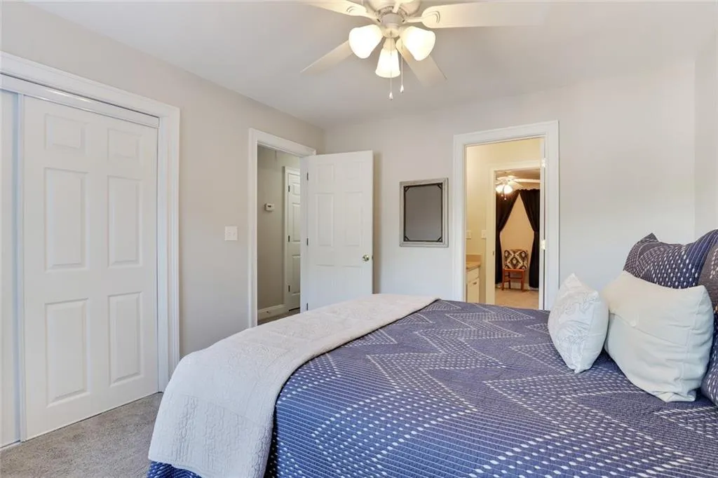 1303 Masons Creek Circle, Sandy Springs, Georgia 30350, 3 Bedrooms Bedrooms, ,2 BathroomsBathrooms,Residential,Sold,1303 Masons Creek Circle,6752818