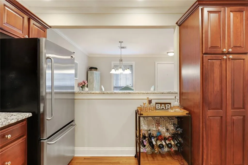 1303 Masons Creek Circle, Sandy Springs, Georgia 30350, 3 Bedrooms Bedrooms, ,2 BathroomsBathrooms,Residential,Sold,1303 Masons Creek Circle,6752818