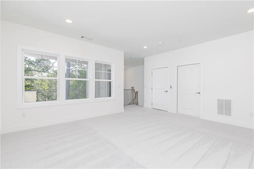 2184 Crestview Drive Unit 56, Brookhaven, Georgia 30319, 4 Bedrooms Bedrooms, ,4 BathroomsBathrooms,Residential,For Sale,2184 Crestview Drive Unit 56,7672441