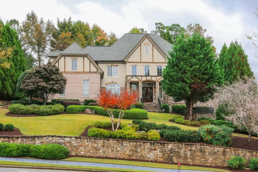 5455 Claire Rose Lane, Sandy Springs, Georgia 30327, 6 Bedrooms Bedrooms, ,6 BathroomsBathrooms,Residential,Sold,5455 Claire Rose Lane,6096784 5455 Claire Rose Lane, Sandy Springs, Georgia 30327, 6 Bedrooms Bedrooms, ,6 BathroomsBathrooms,Residential,Sold,5455 Claire Rose Lane,6096784