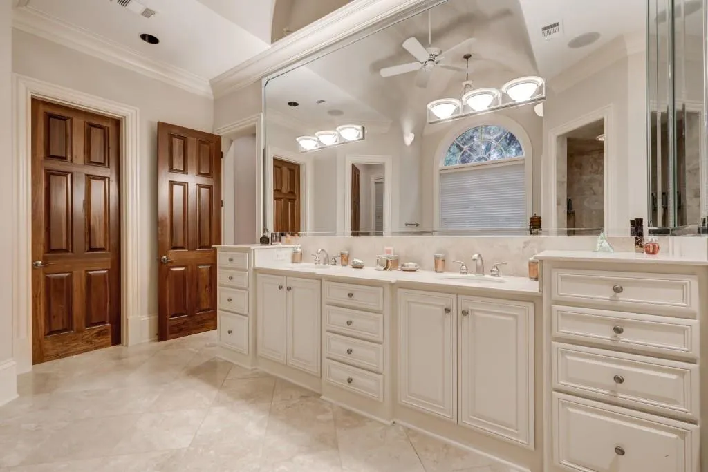 5455 Claire Rose Lane, Sandy Springs, Georgia 30327, 6 Bedrooms Bedrooms, ,6 BathroomsBathrooms,Residential,Sold,5455 Claire Rose Lane,6096784