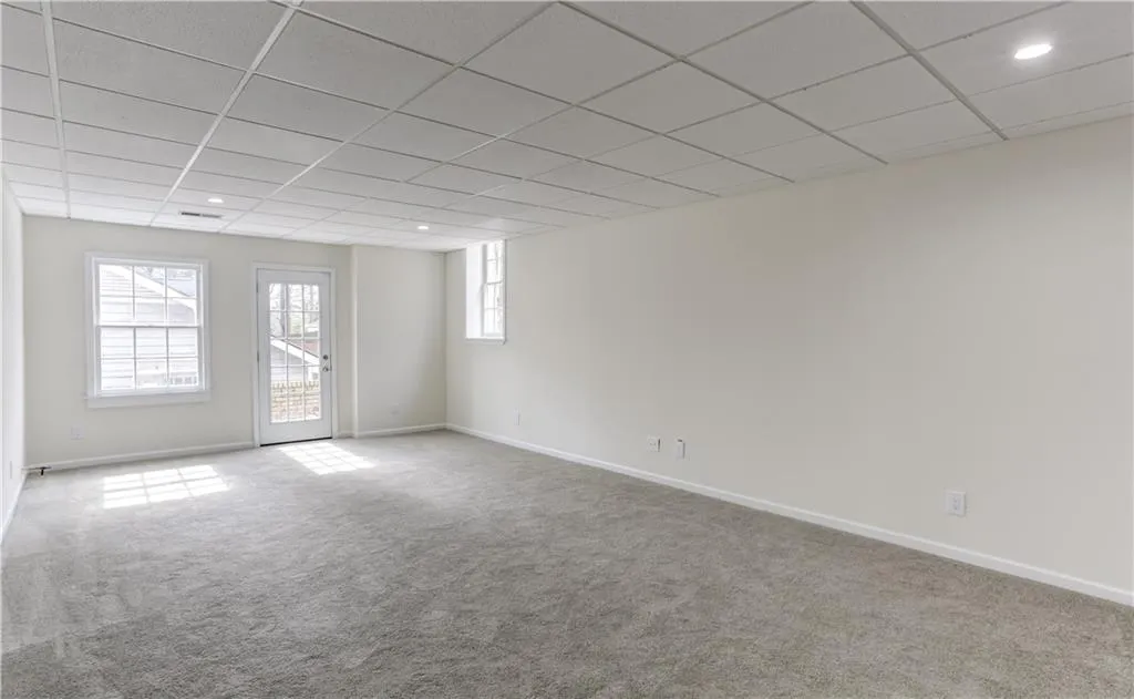 210 Abington Drive, Sandy Springs, Georgia 30328, 4 Bedrooms Bedrooms, ,2 BathroomsBathrooms,Residential,Sold,210 Abington Drive,6841077