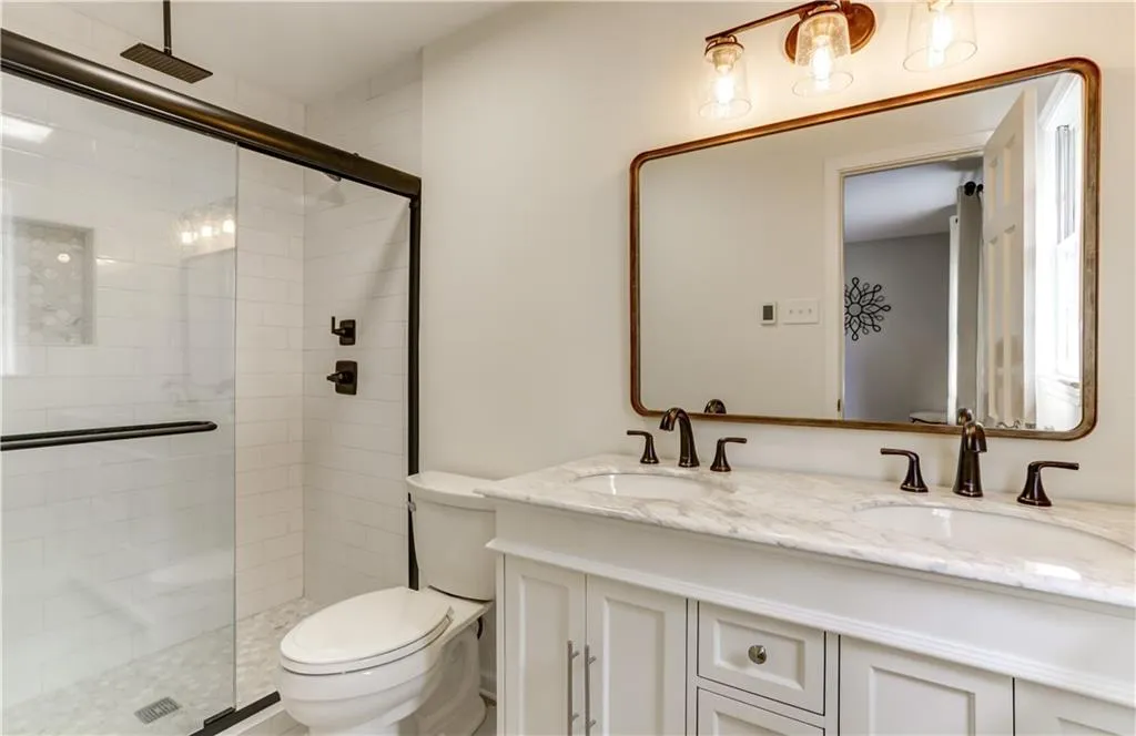 210 Abington Drive, Sandy Springs, Georgia 30328, 4 Bedrooms Bedrooms, ,2 BathroomsBathrooms,Residential,Sold,210 Abington Drive,6841077