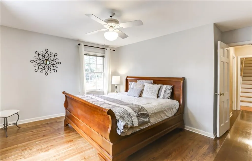 210 Abington Drive, Sandy Springs, Georgia 30328, 4 Bedrooms Bedrooms, ,2 BathroomsBathrooms,Residential,Sold,210 Abington Drive,6841077