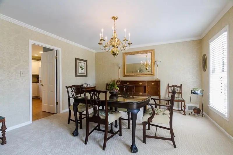 850 Landmark Drive, Sandy Springs, Georgia 30342, 5 Bedrooms Bedrooms, ,3 BathroomsBathrooms,Residential,Sold,850 Landmark Drive,5822779