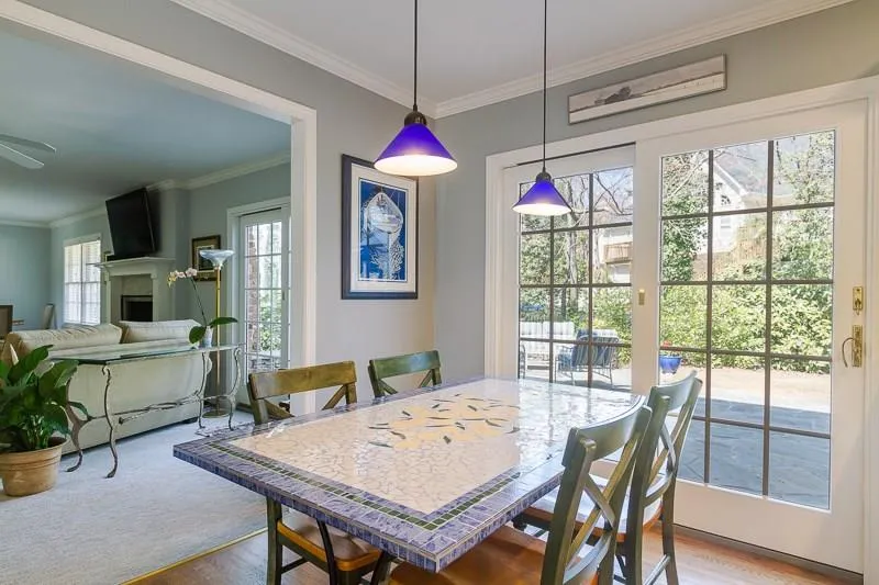 850 Landmark Drive, Sandy Springs, Georgia 30342, 5 Bedrooms Bedrooms, ,3 BathroomsBathrooms,Residential,Sold,850 Landmark Drive,5822779