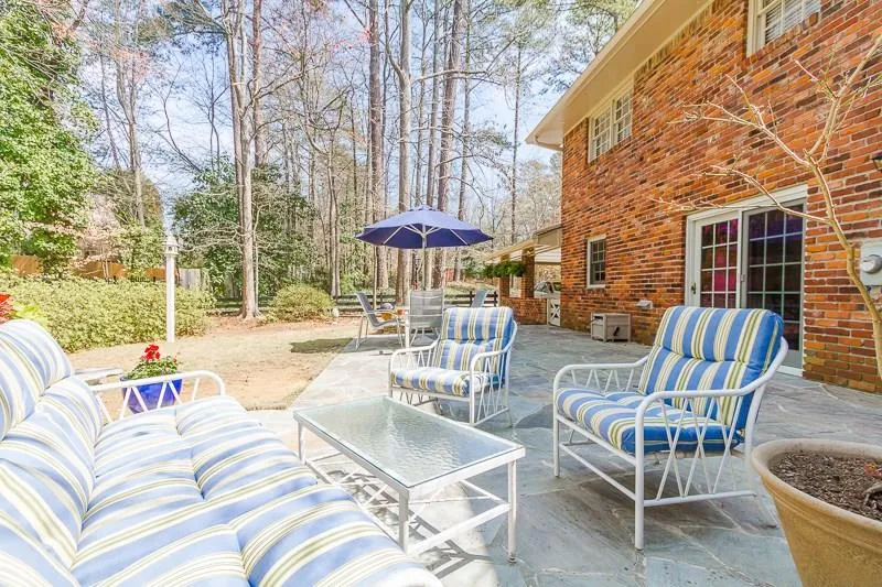 850 Landmark Drive, Sandy Springs, Georgia 30342, 5 Bedrooms Bedrooms, ,3 BathroomsBathrooms,Residential,Sold,850 Landmark Drive,5822779