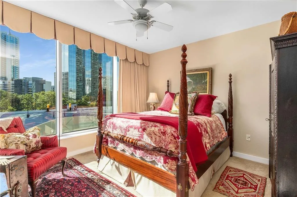 3338 Peachtree Road Ne Unit 407, Atlanta, Georgia 30326, 2 Bedrooms Bedrooms, ,2 BathroomsBathrooms,Residential,For Sale,3338 Peachtree Road Ne Unit 407,7662475