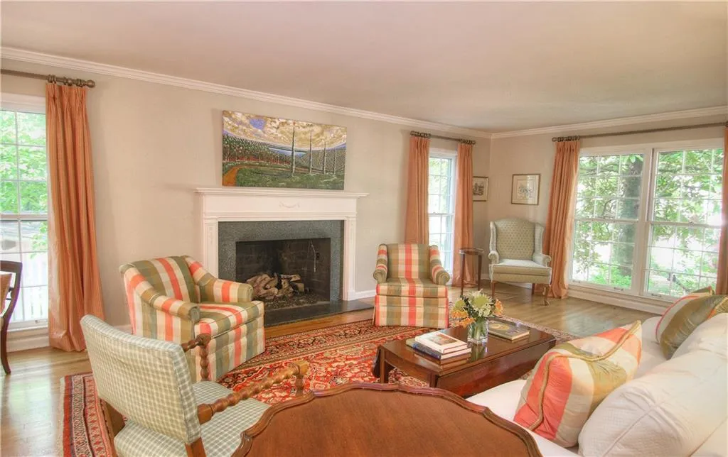 3445 Paces Forest Road Nw, Atlanta, Georgia 30327, 5 Bedrooms Bedrooms, ,3 BathroomsBathrooms,Residential,Sold,3445 Paces Forest Road Nw,5684939