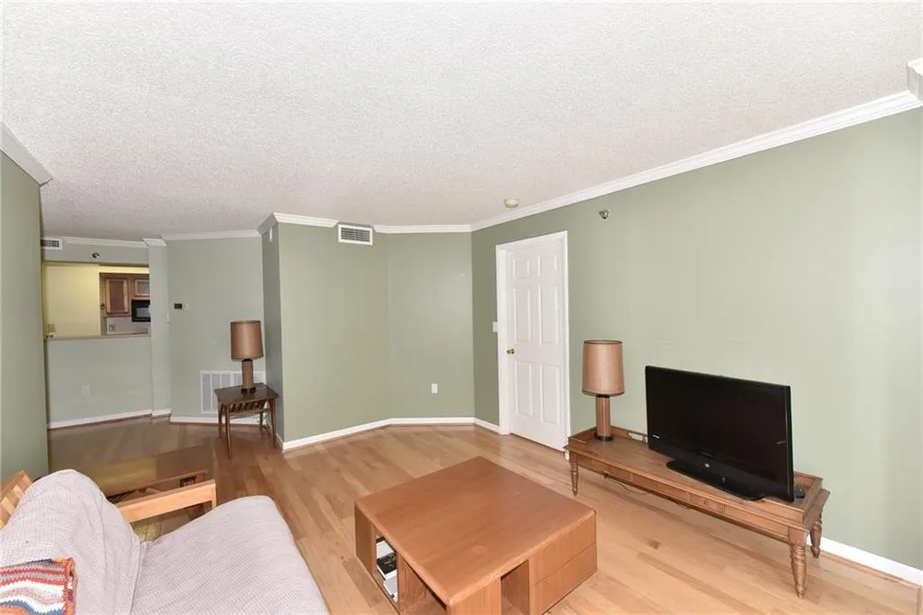795 Hammond Drive Unit 402, Atlanta, Georgia 30328, 1 Bedroom Bedrooms, ,1 BathroomBathrooms,Residential,Sold,795 Hammond Drive Unit 402,5885164