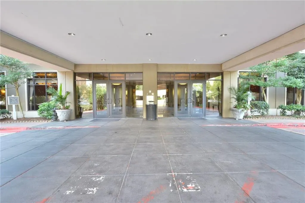 795 Hammond Drive Unit 402, Atlanta, Georgia 30328, 1 Bedroom Bedrooms, ,1 BathroomBathrooms,Residential,Sold,795 Hammond Drive Unit 402,5885164