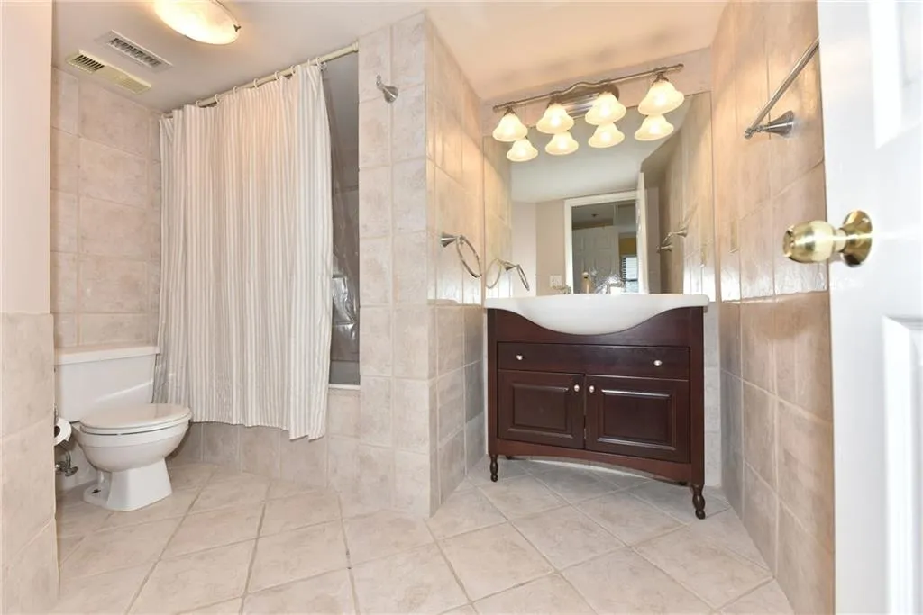 795 Hammond Drive Unit 402, Atlanta, Georgia 30328, 1 Bedroom Bedrooms, ,1 BathroomBathrooms,Residential,Sold,795 Hammond Drive Unit 402,5885164