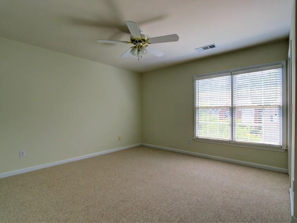 400 Glenridge Close Court, Atlanta, Georgia 30328, 4 Bedrooms Bedrooms, ,2 BathroomsBathrooms,Residential,Sold,400 Glenridge Close Court,5551842
