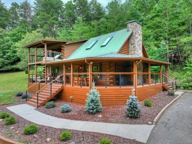 355 Happy Valley Lane, Morganton, Georgia 30560