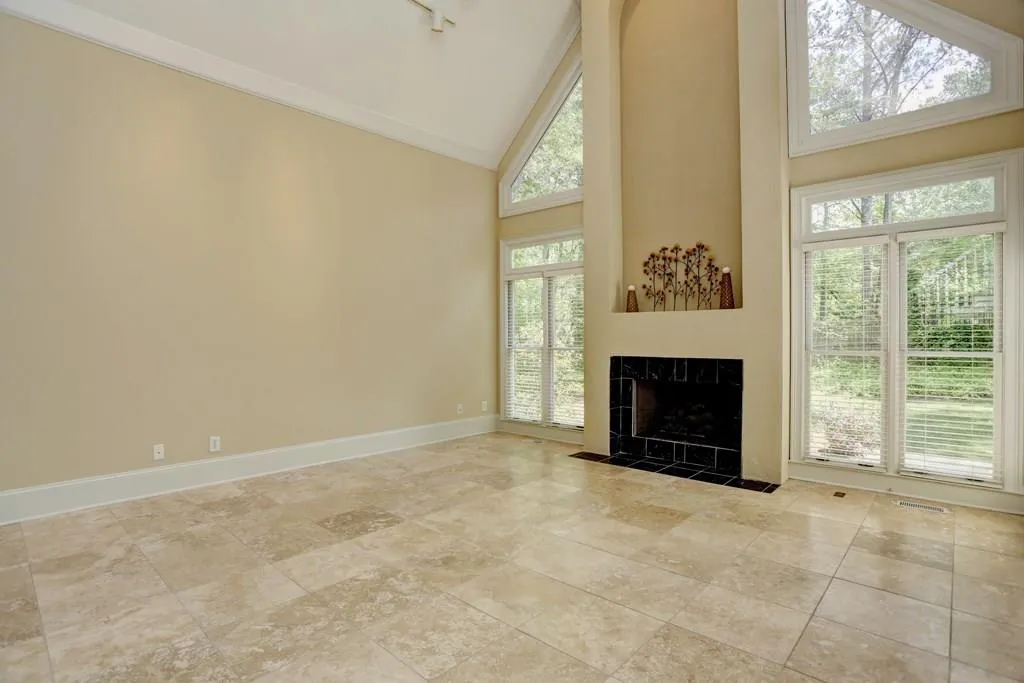 125 Savannah Estates Drive, Sandy Springs, Georgia 30350, 4 Bedrooms Bedrooms, ,3 BathroomsBathrooms,Residential,Sold,125 Savannah Estates Drive,5837451