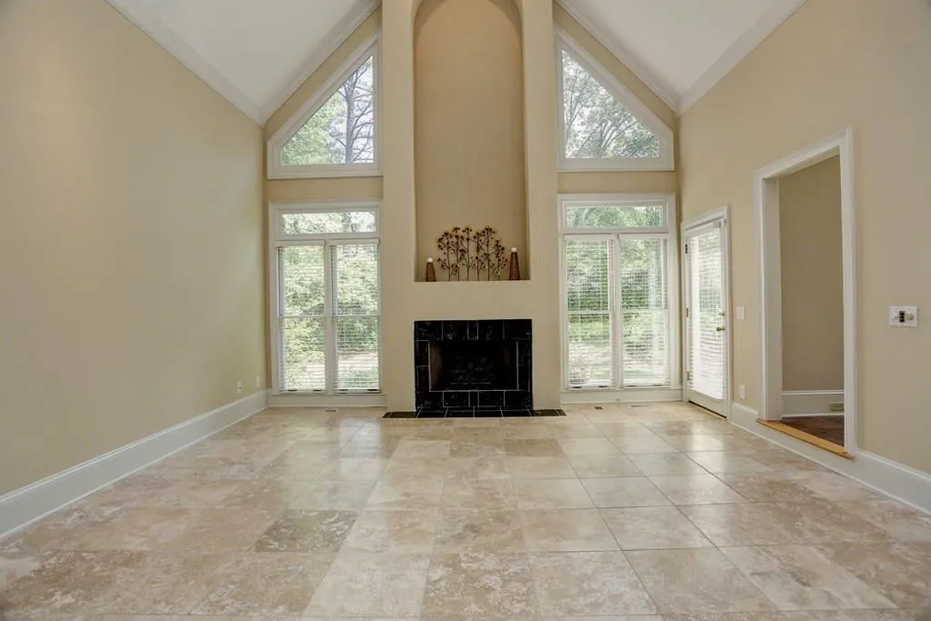 125 Savannah Estates Drive, Sandy Springs, Georgia 30350, 4 Bedrooms Bedrooms, ,3 BathroomsBathrooms,Residential,Sold,125 Savannah Estates Drive,5837451