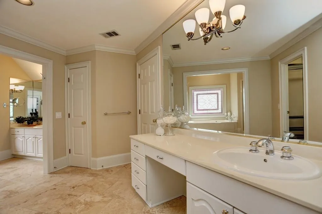 125 Savannah Estates Drive, Sandy Springs, Georgia 30350, 4 Bedrooms Bedrooms, ,3 BathroomsBathrooms,Residential,Sold,125 Savannah Estates Drive,5837451