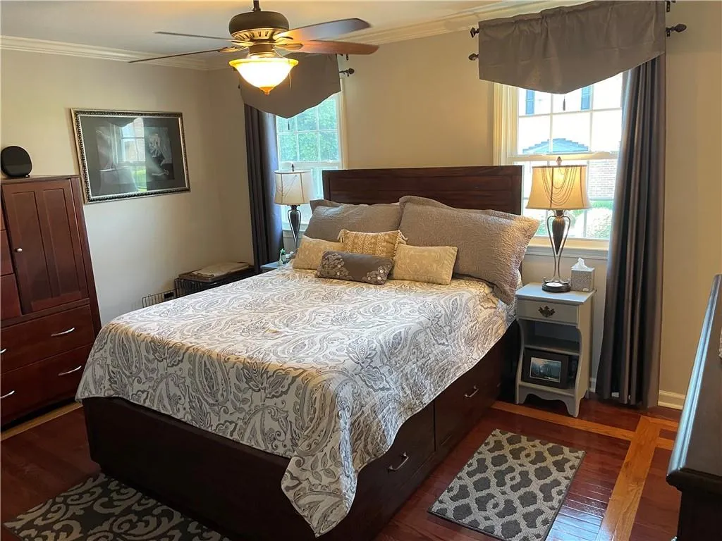 6520 Roswell Road Unit 114, Atlanta, Georgia 30328, 3 Bedrooms Bedrooms, ,2 BathroomsBathrooms,Residential,Sold,6520 Roswell Road Unit 114,7050109