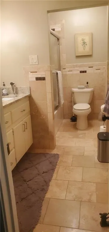 6520 Roswell Road Unit 114, Atlanta, Georgia 30328, 3 Bedrooms Bedrooms, ,2 BathroomsBathrooms,Residential,Sold,6520 Roswell Road Unit 114,7050109