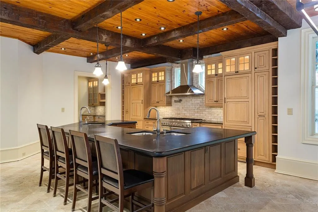 1640 Nottingham Way Ne, Atlanta, Georgia 30309, 6 Bedrooms Bedrooms, ,6 BathroomsBathrooms,Residential,For Sale,1640 Nottingham Way Ne,7673554 1640 Nottingham Way Ne, Atlanta, Georgia 30309, 6 Bedrooms Bedrooms, ,6 BathroomsBathrooms,Residential,For Sale,1640 Nottingham Way Ne,7673554