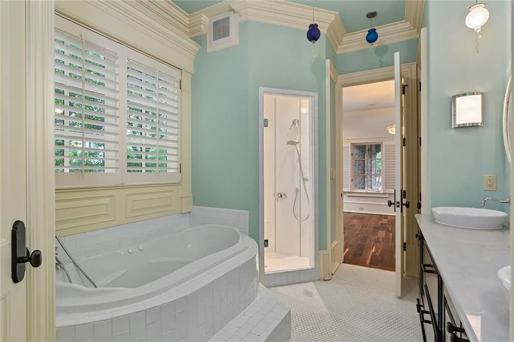 1640 Nottingham Way Ne, Atlanta, Georgia 30309, 6 Bedrooms Bedrooms, ,6 BathroomsBathrooms,Residential,For Sale,1640 Nottingham Way Ne,7673554 1640 Nottingham Way Ne, Atlanta, Georgia 30309, 6 Bedrooms Bedrooms, ,6 BathroomsBathrooms,Residential,For Sale,1640 Nottingham Way Ne,7673554