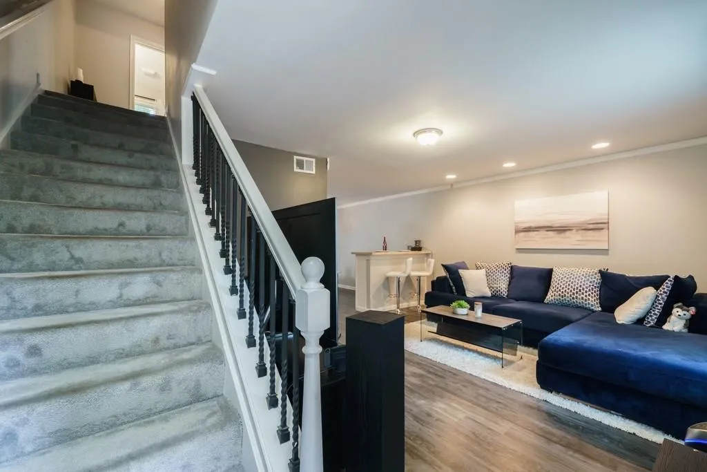 802 Brighton Point, Atlanta, Georgia 30328, 2 Bedrooms Bedrooms, ,2 BathroomsBathrooms,Residential,Sold,802 Brighton Point,6885735