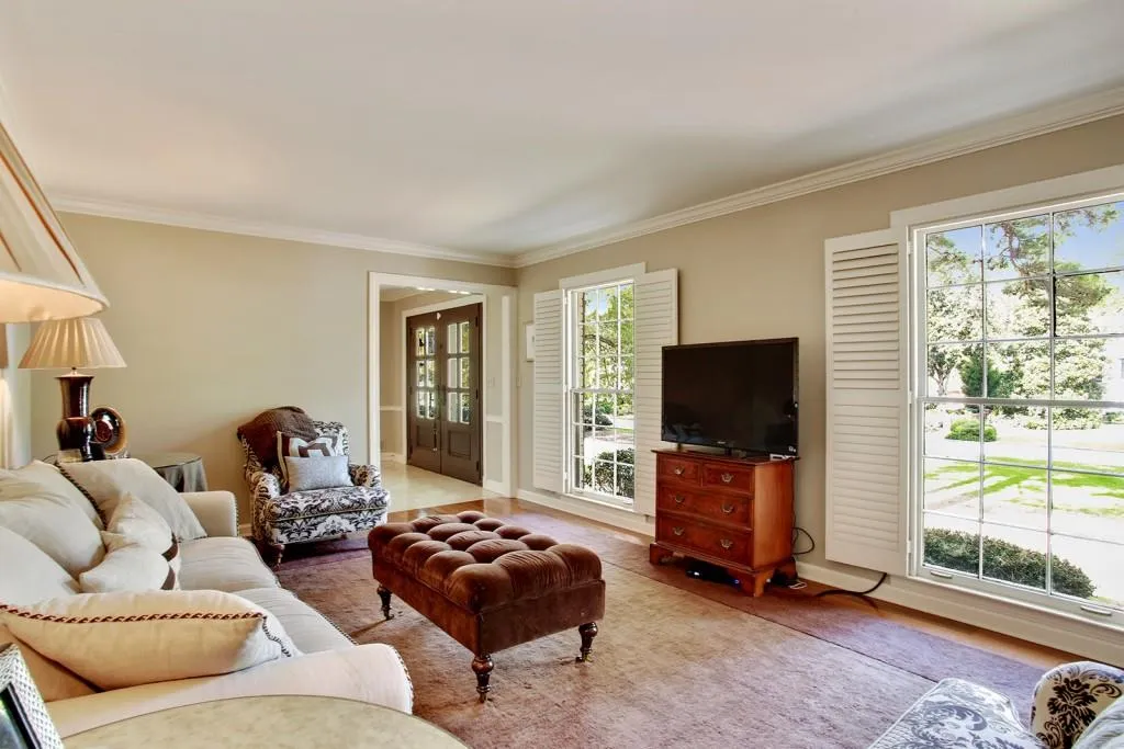6285 Riverwood Drive, Atlanta, Georgia 30328, 5 Bedrooms Bedrooms, ,6 BathroomsBathrooms,Residential,Sold,6285 Riverwood Drive,5654623