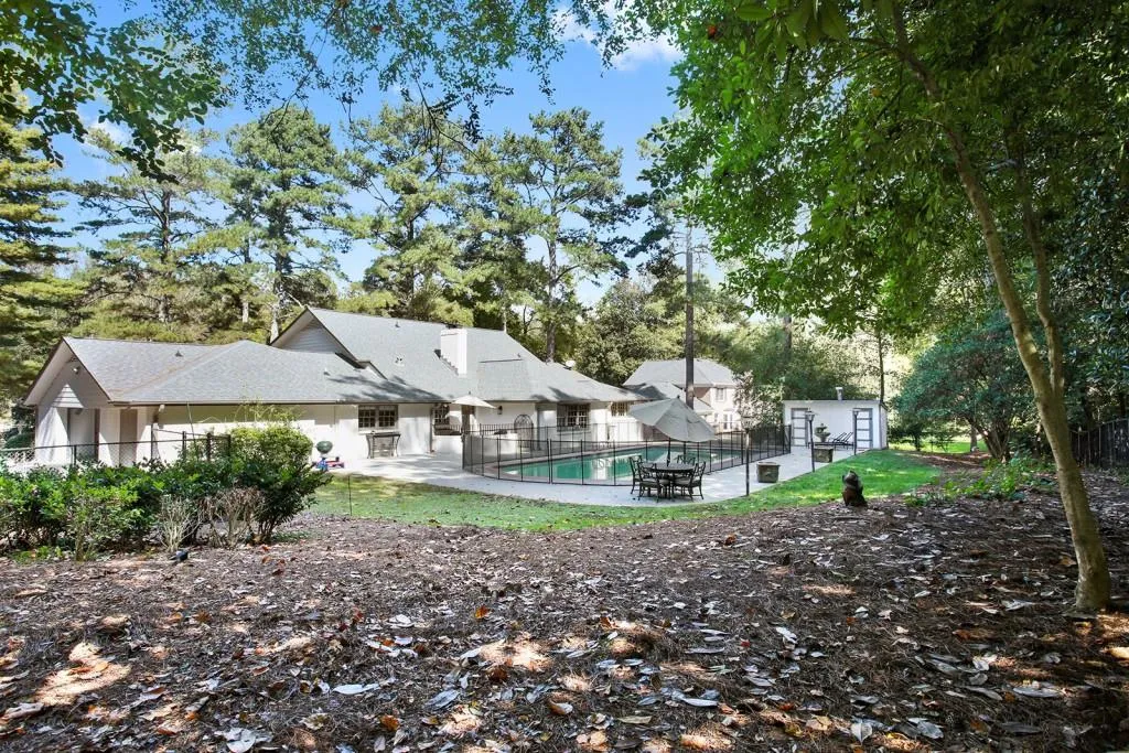 6285 Riverwood Drive, Atlanta, Georgia 30328, 5 Bedrooms Bedrooms, ,6 BathroomsBathrooms,Residential,Sold,6285 Riverwood Drive,5654623