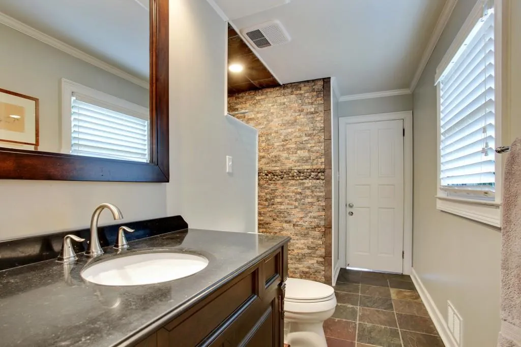 6285 Riverwood Drive, Atlanta, Georgia 30328, 5 Bedrooms Bedrooms, ,6 BathroomsBathrooms,Residential,Sold,6285 Riverwood Drive,5654623