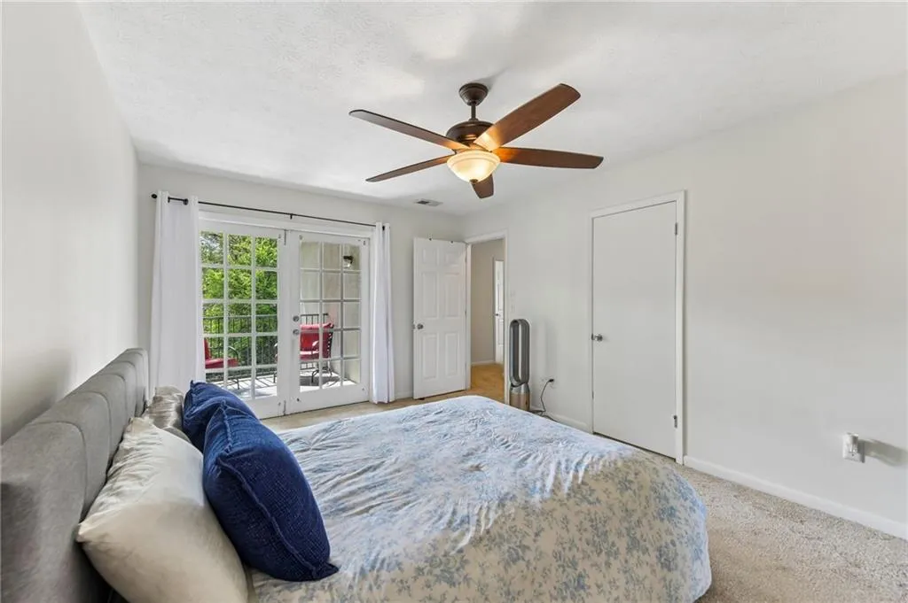 1150 Collier Road Nw Unit 15j, Atlanta, Georgia 30318, 2 Bedrooms Bedrooms, 0 ,2 BathroomsBathrooms,Residential,For Sale,1150 Collier Road Nw Unit 15j,7776744